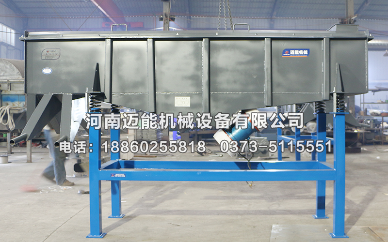 湖州市525-4P碳化硅直線振動(dòng)篩已發(fā)貨，請(qǐng)張經(jīng)理注意查收！